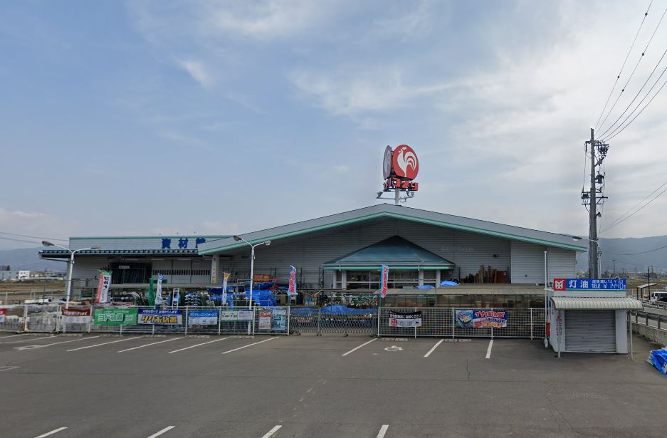 コメリハード グリーン諏訪湖南店の施設 店舗情報 長野県諏訪市 催事スペース スペースラボ