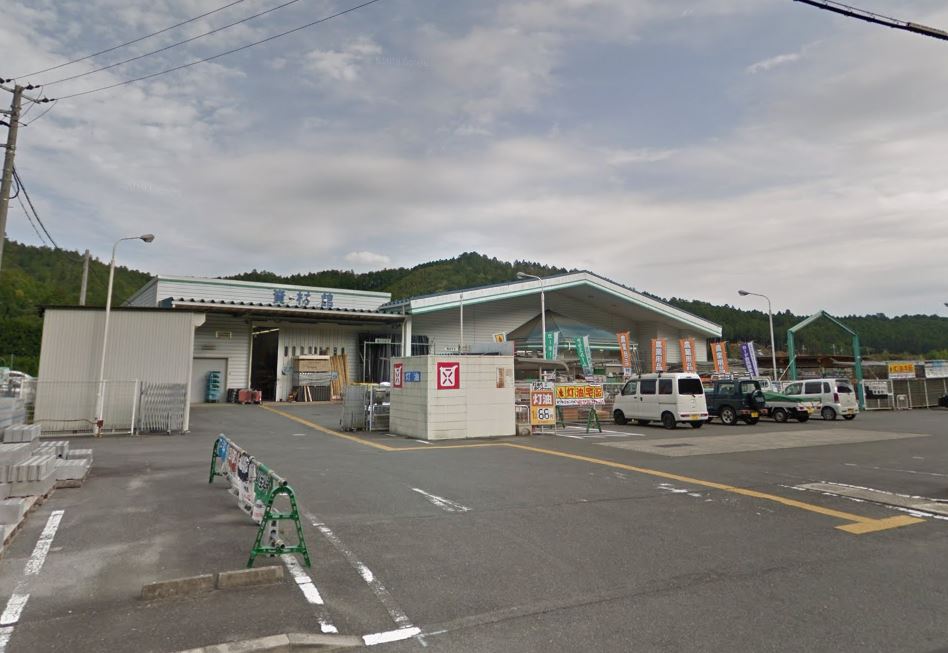 コメリハード&グリーン京北店