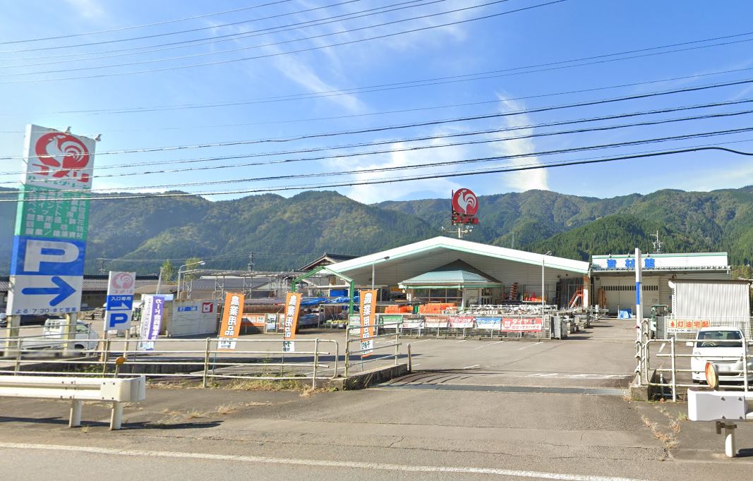 コメリハード&グリーン郡上大和店