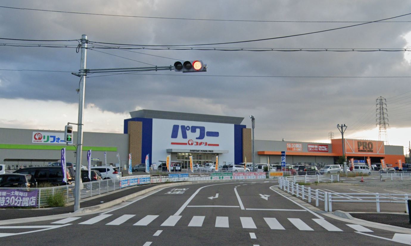 コメリパワー栗東店