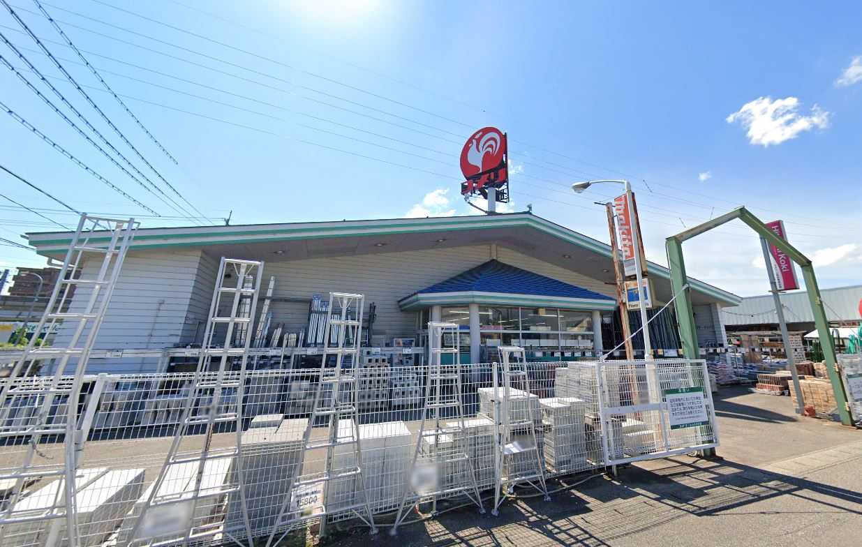 コメリハード&グリーン三条金物資材館