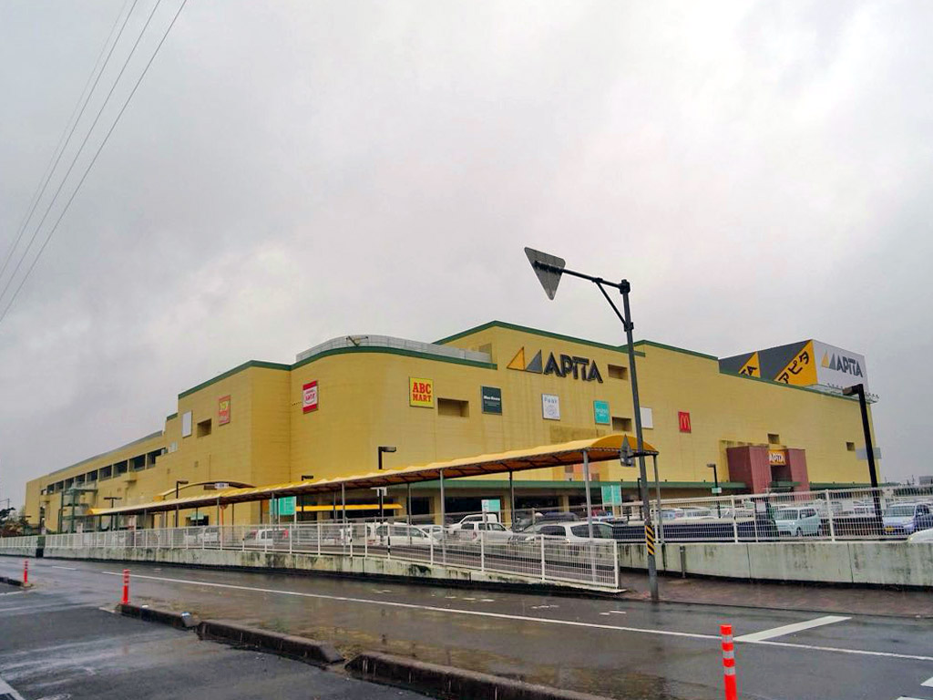 mega ドン キホーテ uny 鈴鹿 店