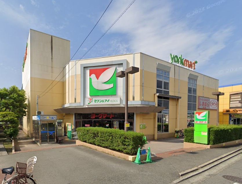 ヨークフーズwithザ・ガーデン自由が丘東逗子店
